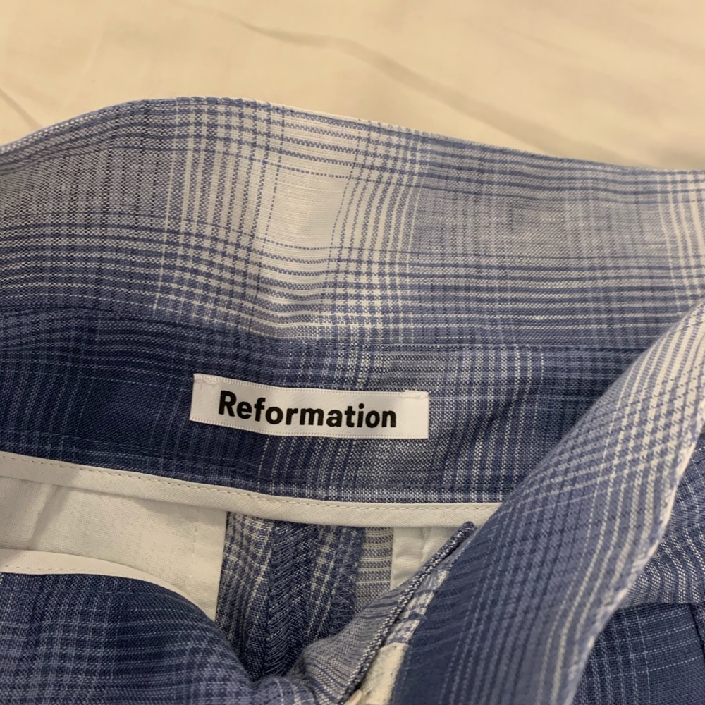 Reformation Bristol Linen Pant - Ghost Color - Picture 6 of 8